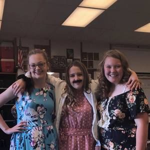 Meet your Posher, Amy